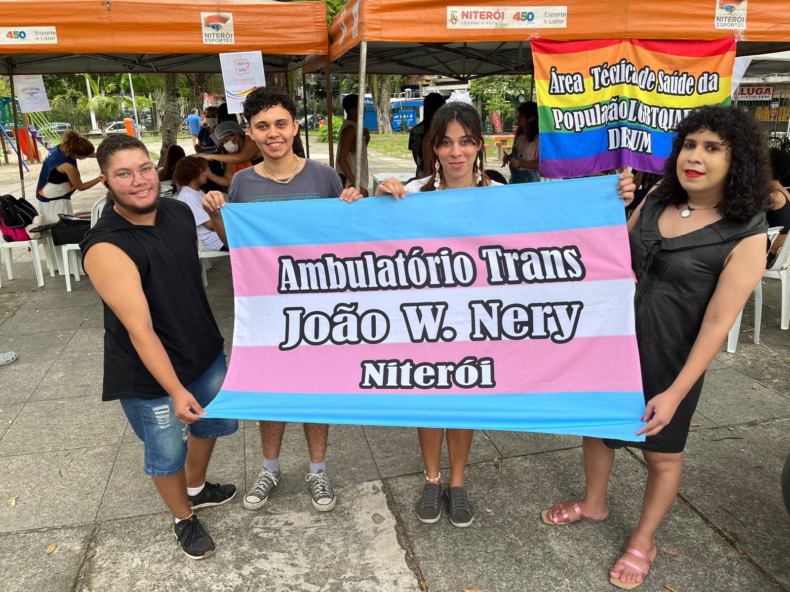 Ambulatório de Niterói atende travestis e transexuais há 5 anos