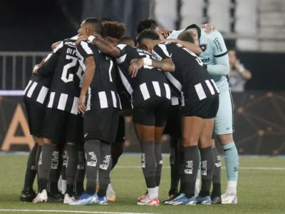 Botafogo precisa vencer para manter liderança do Brasileirão