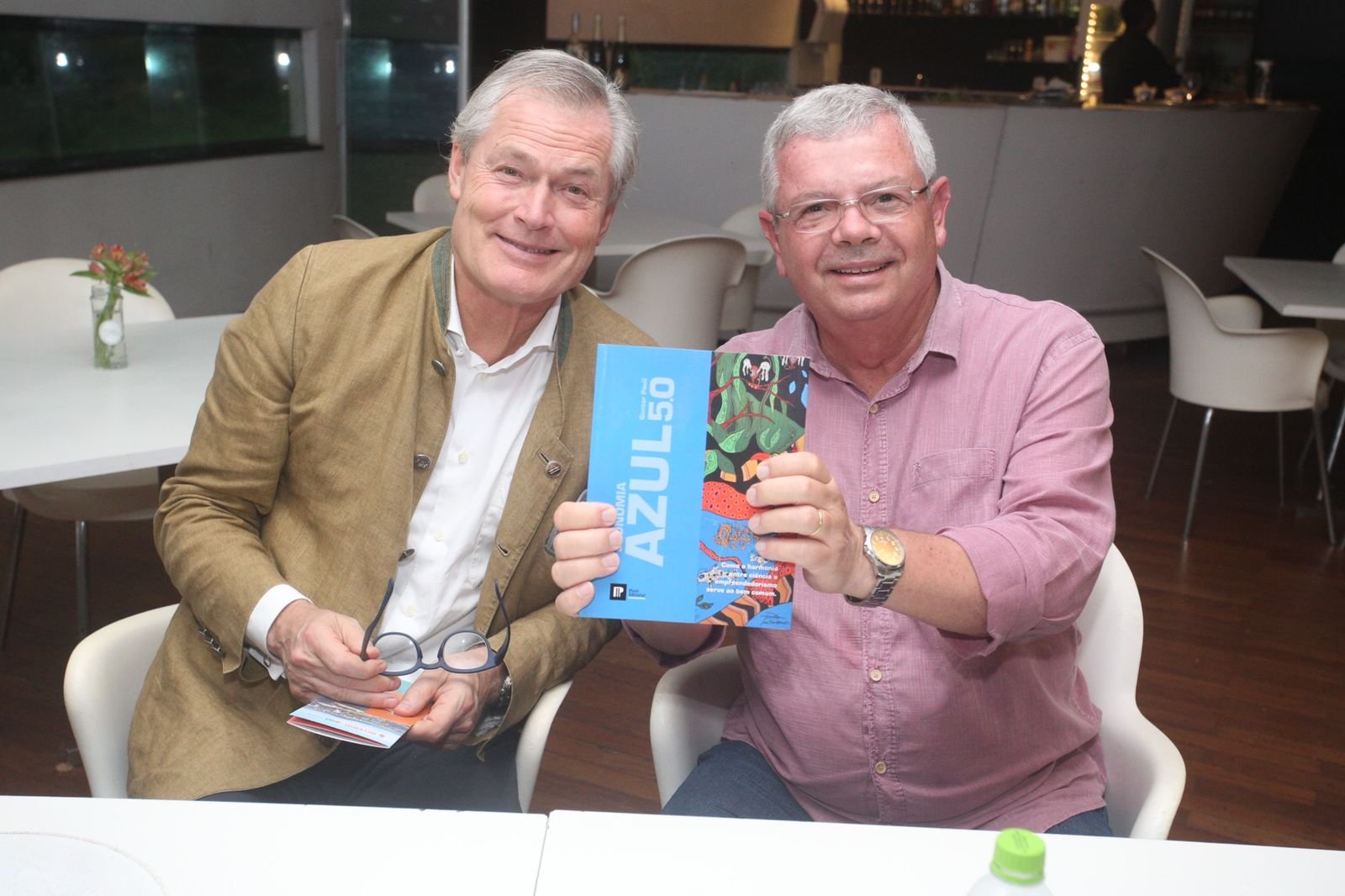 Economista belga referência mundial em sustentabilidade visita Niterói