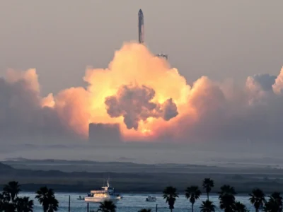Explosão destrói foguete Starship da SpaceX
