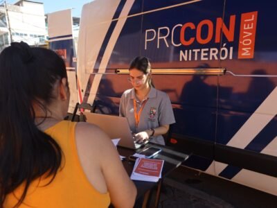 Procon Itinerante leva orientação jurídica à Niterói