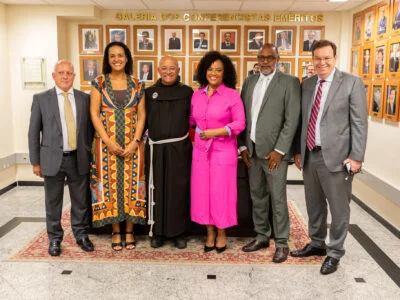Prêmio Esperança Garcia: Flávia Oliveira, David Santos e Cristine Takuá