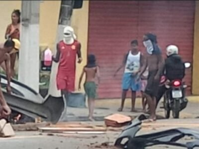 Niterói: turma do capuz fecha a Alameda por falta de luz