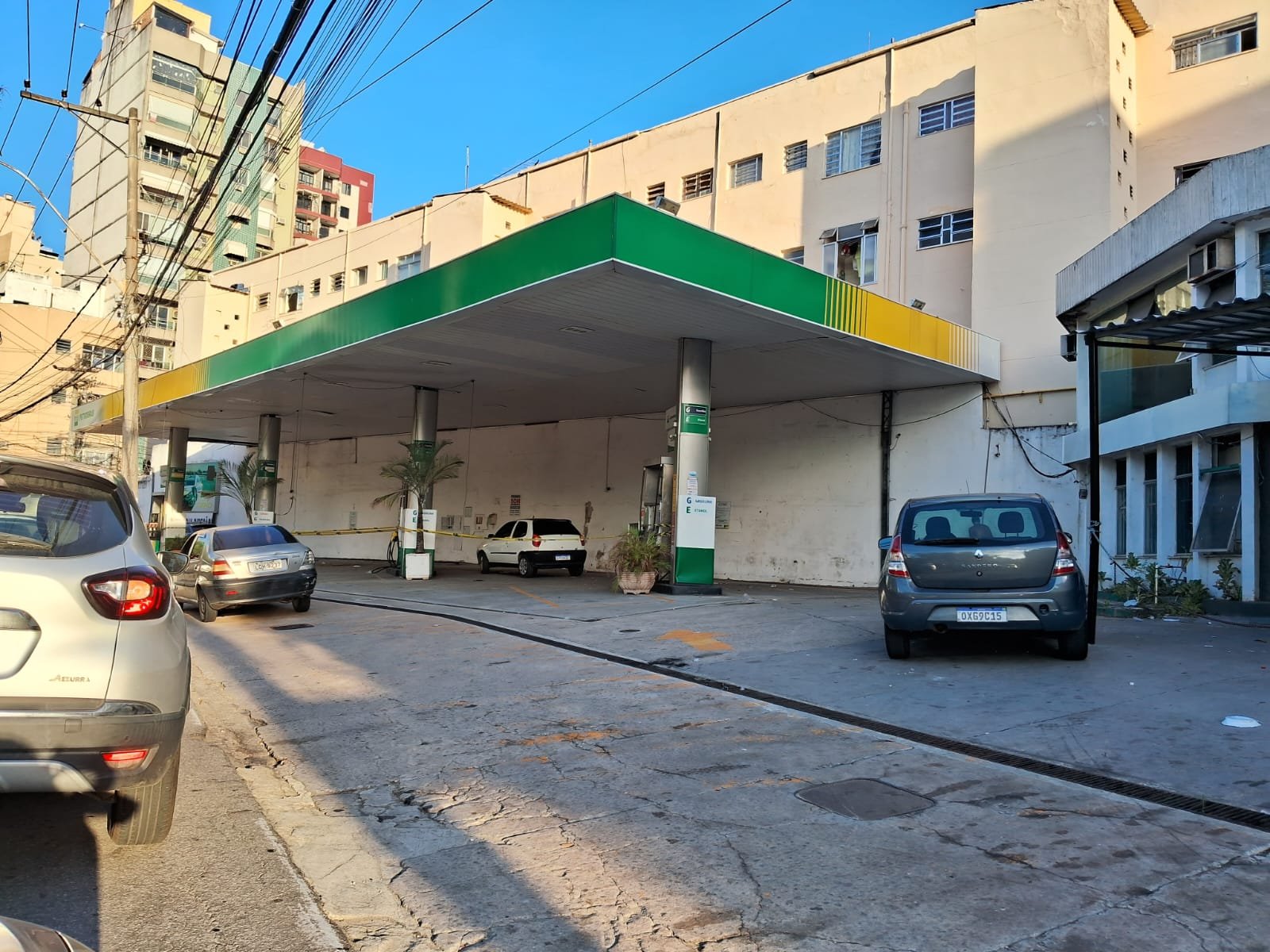 ANP interdita postos de gasolina no Leste Fluminense e capital