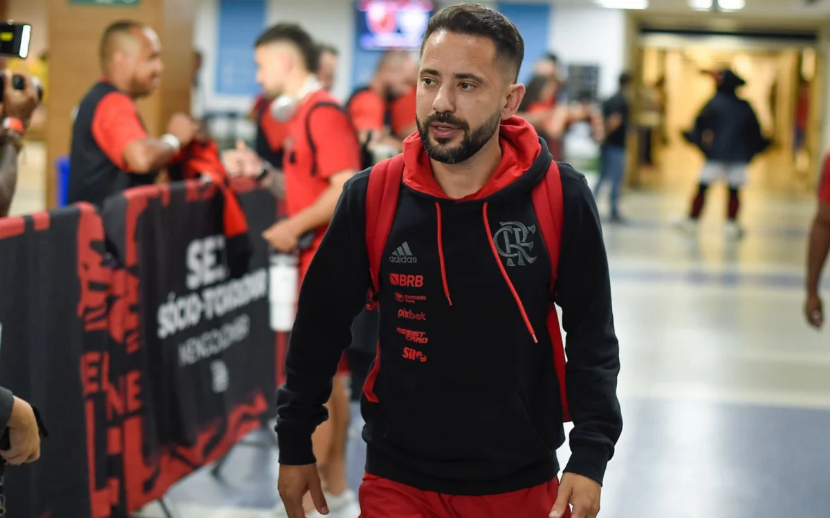 Everton Ribeiro pode sair do Flamengo
