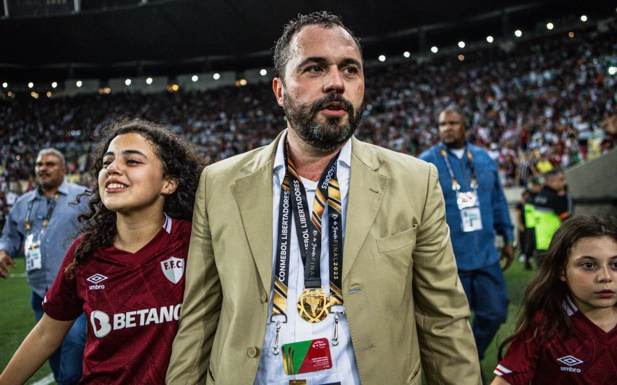 Fluminense busca mais quatro reforços para próxima temporada
