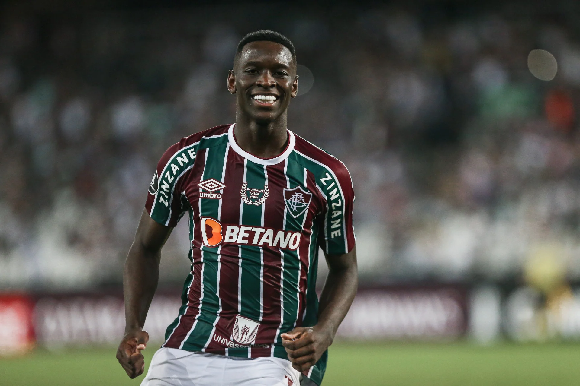 Fluminense e Flamengo disputam contratação de Luiz Henrique