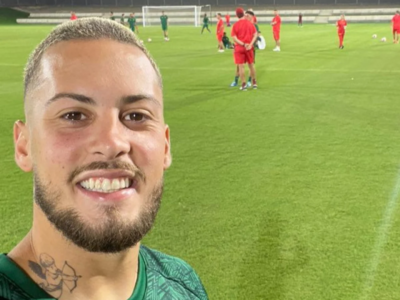 Fluminense treina com força máxima na Arábia Saudita