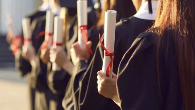 Formatura dos alunos da Escola Bilíngue de Araruama na próxima semana