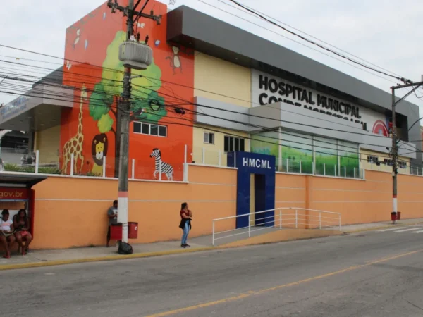 Briga de bar deixa idoso baleado em Maricá