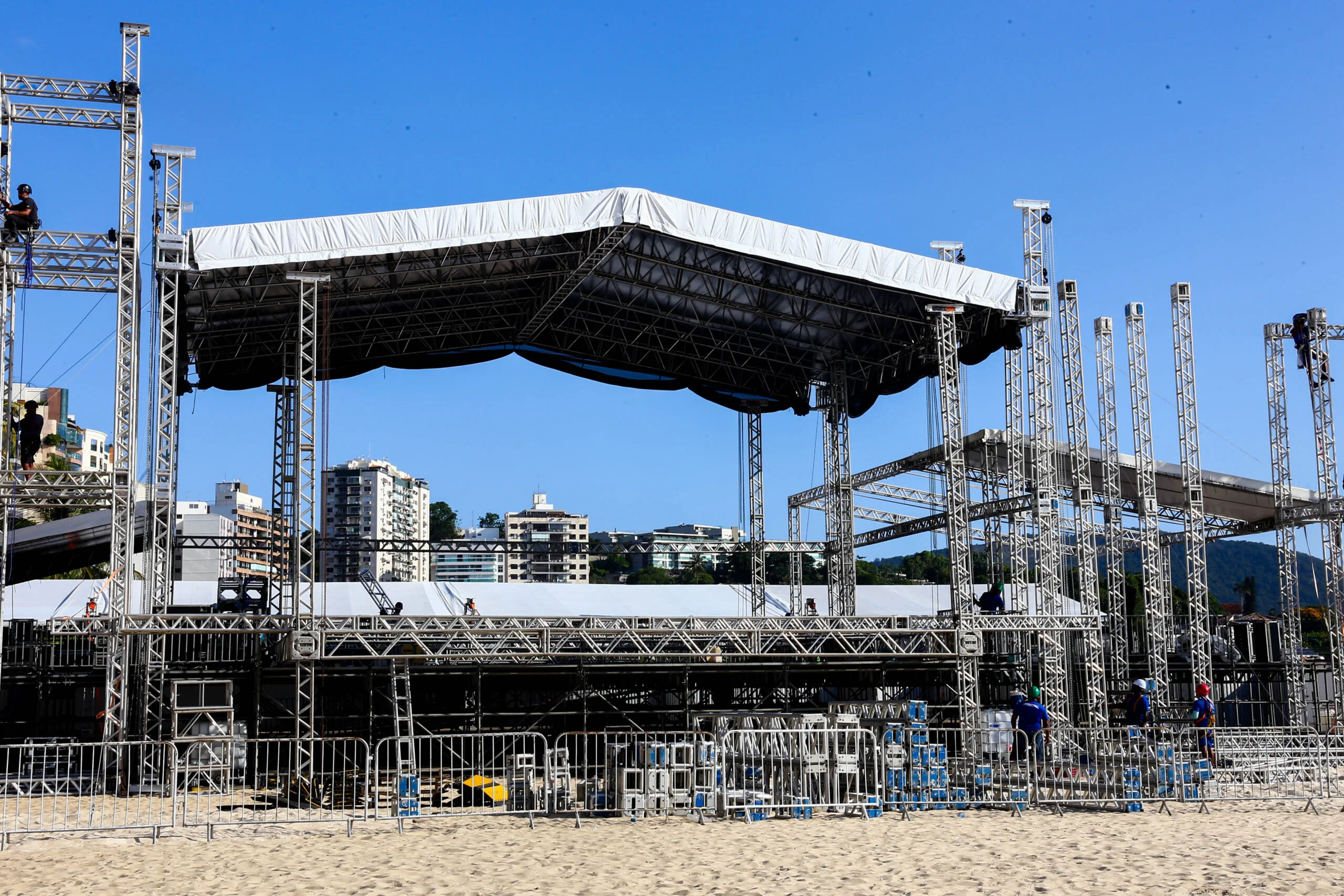 Alterações no trânsito de Niterói para o Réveillon 2024