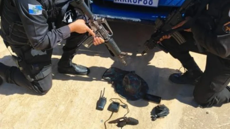 PM frustra tráfico de drogas em Araruama