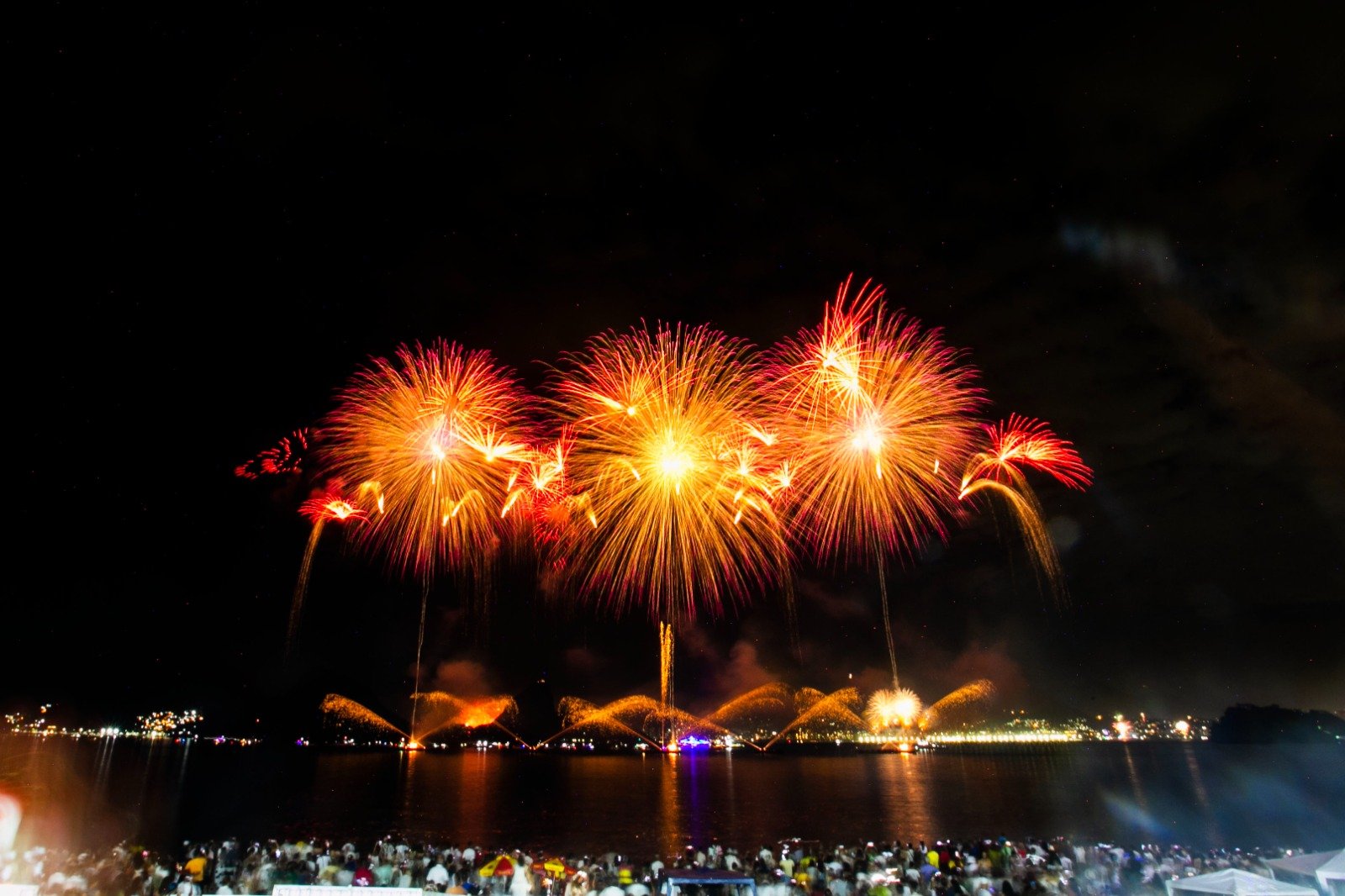 Réveillon 450 anos: Niterói terá show de luzes e fogos silenciosos