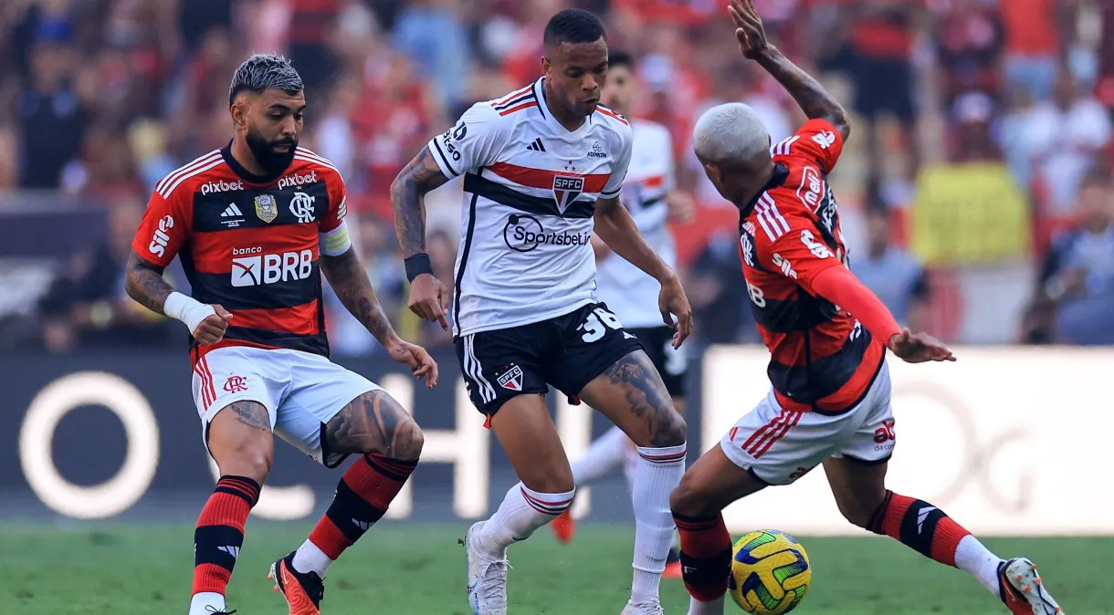 São Paulo vence, mas Flamengo fica com a vaga direta na Libertadores