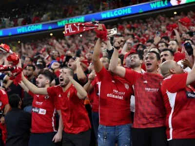 Laser e vandalismo: torcida egípcia causa confusão na Arábia Saudita