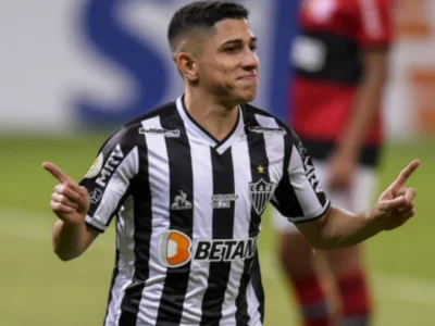 Botafogo pode perder Savarino para o Vasco