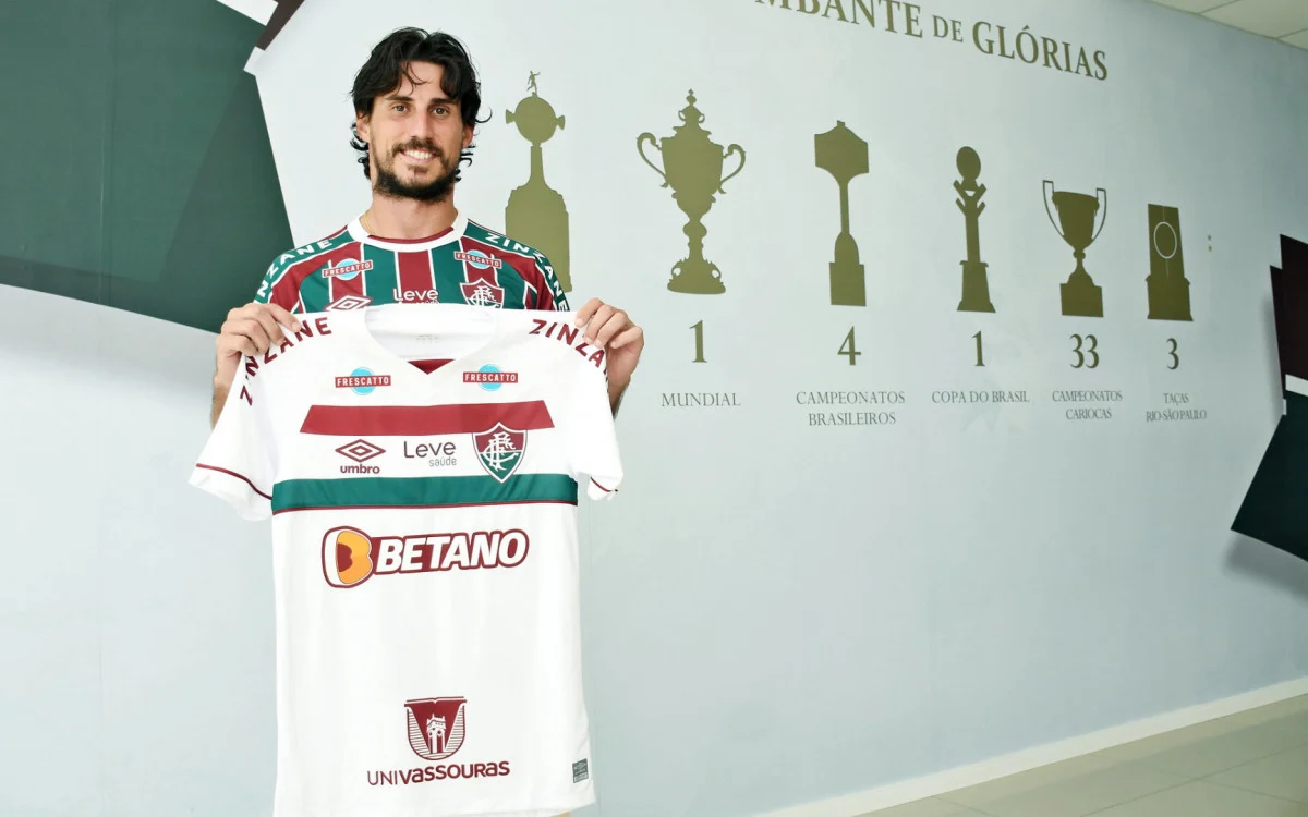 Fluminense anuncia a contratação de Gabriel Pires