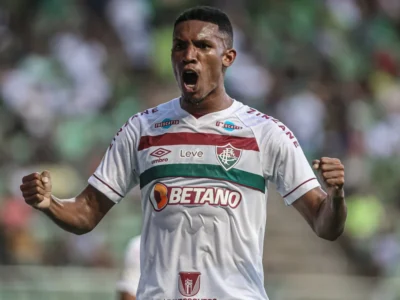 Lelê brilha e Fluminense vence o Audax