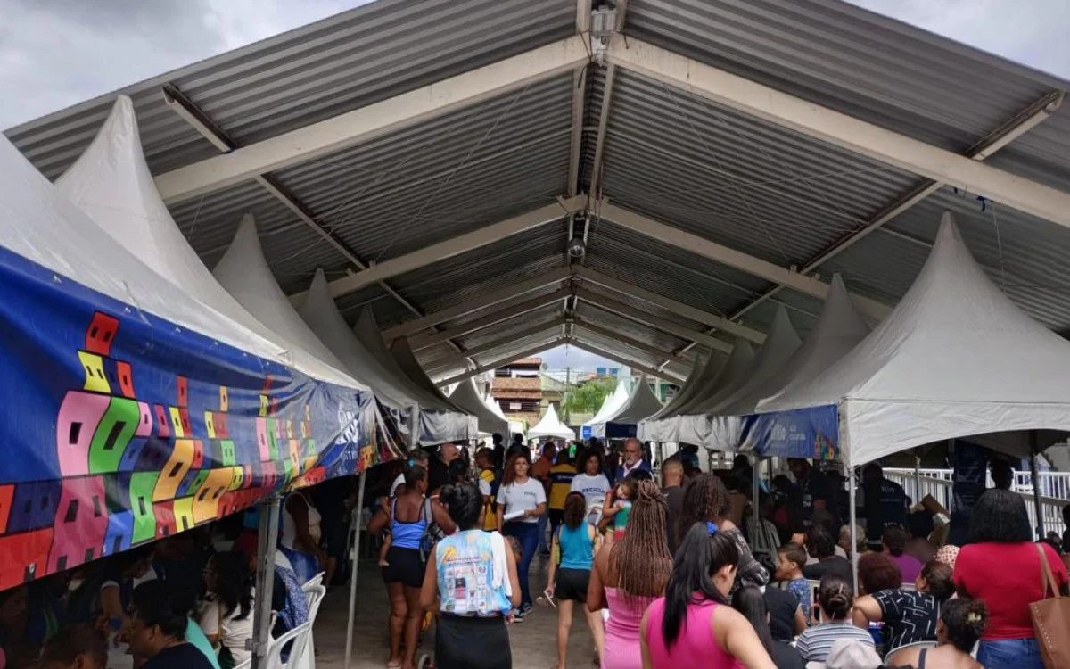 Mutirão de serviços atende comunidade na Zona Norte