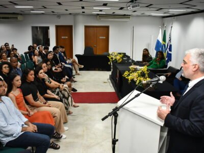 Novos procuradores, analistas e técnicos tomam posse em Niterói