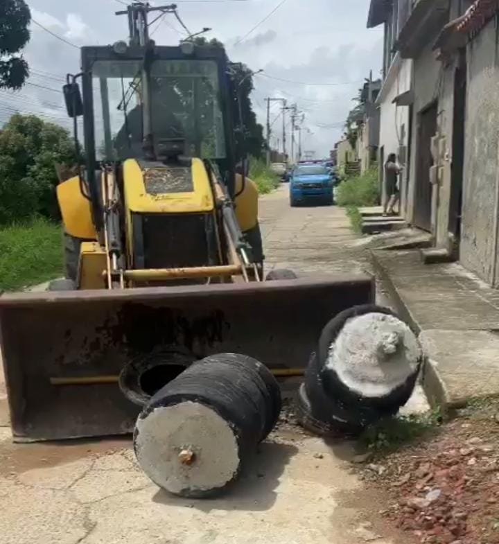 PM remove quase 20 toneladas de barricadas em São Gonçalo - VÍDEO