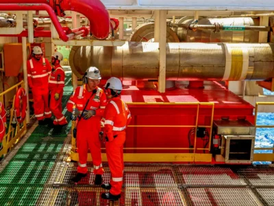 Petrobras começa medições eólicas no pré-sal da Bacia de Santos