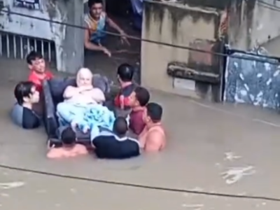 Rio: Vizinhos improvisam resgate de idosa acamada
