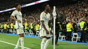 Bellingham elogia a dupla brasileira