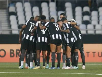 Botafogo e Aurora duelam pela Libertadores