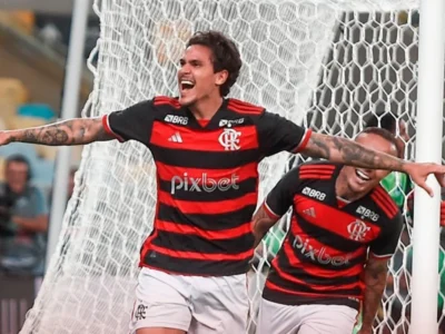 Pedro se declara ao Flamengo após iniciativa da torcida
