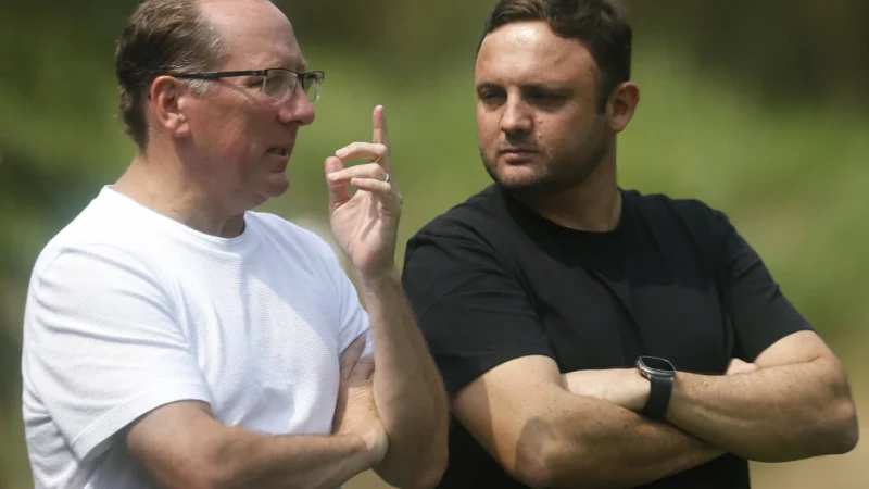 Elenco do Botafogo fechado mas diretoria segue de olho no mercado