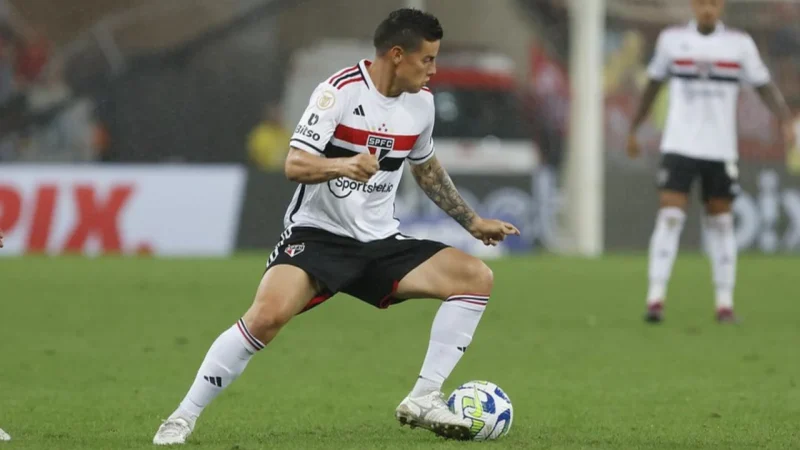 James Rodríguez pede desculpas e fica no São Paulo