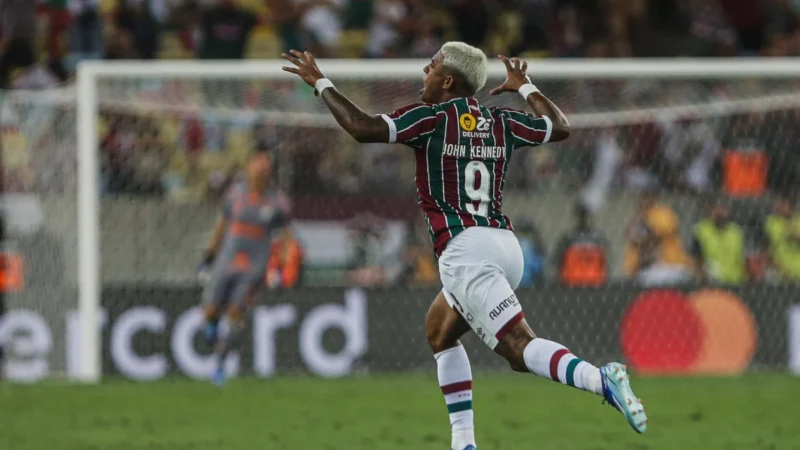 John Kennedy de volta ao Fluminense