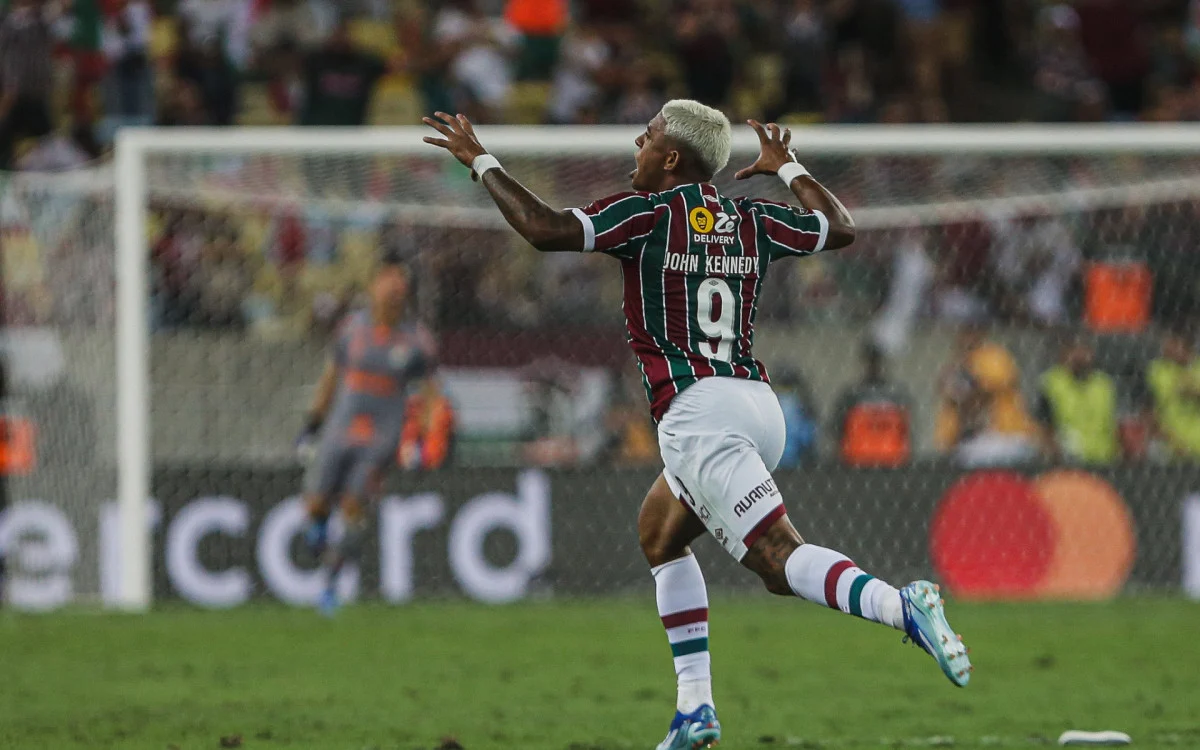 John Kennedy de volta ao Fluminense