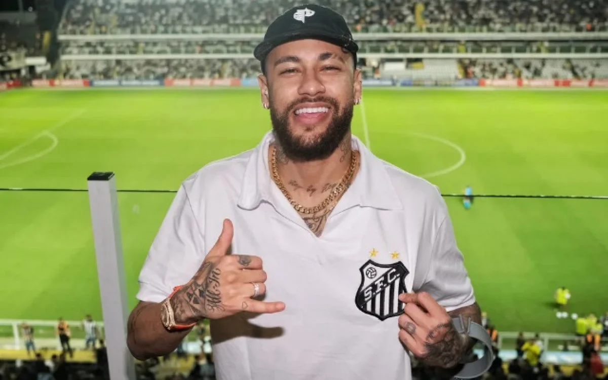 Neymar estará na Vila Belmiro para acompanhar clássico