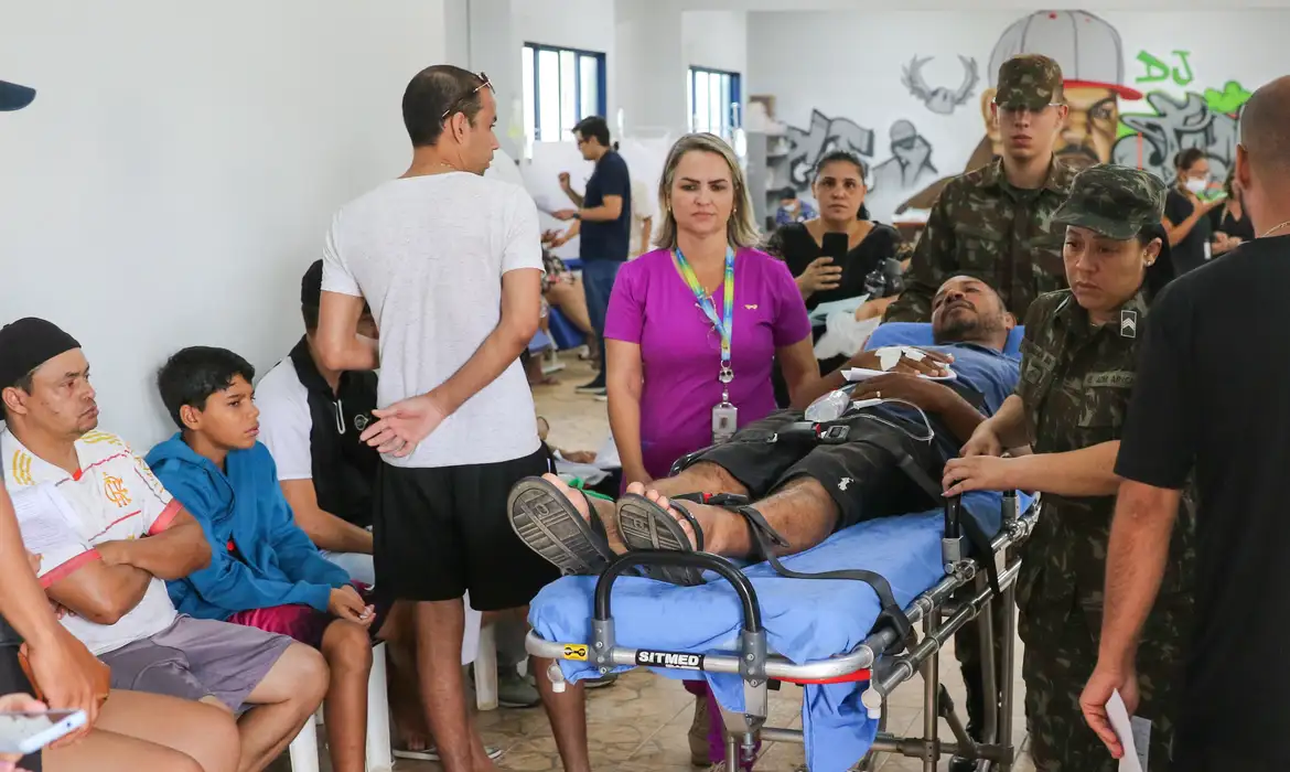 Saúde cria centro de emergência contra dengue