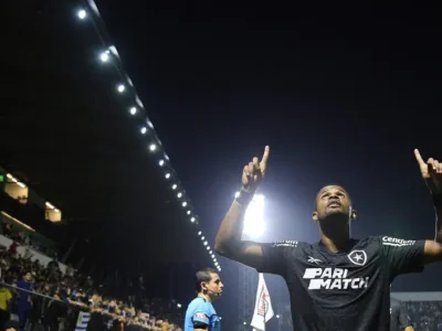 Botafogo elimina Bragantino e avança, na Libertadores