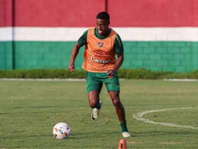 Fluminense: Keno sofre lesão no treino
