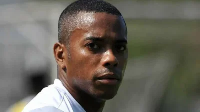 Robinho já pode jogar futebol em penitenciária
