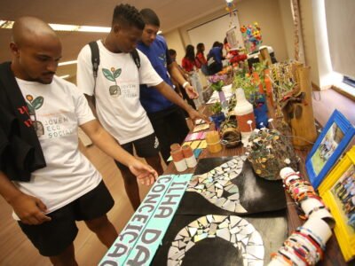 Niterói: Feira de Empreendedorismo reúne jovens do Eco Social e empresas