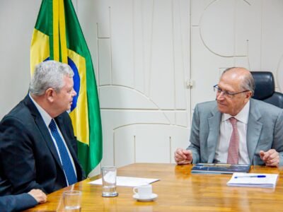 Prefeito de Niterói busca investimentos em Brasília