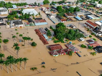 Rio Acre em níveis alarmantes e bate recorde