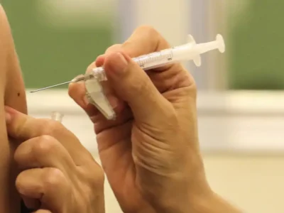 Spikevax monovalente: Anvisa aprova nova vacina contra Covid-19