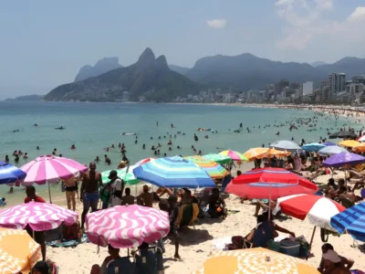 Alerta de onda de calor no Brasil: alta média de 5°C
