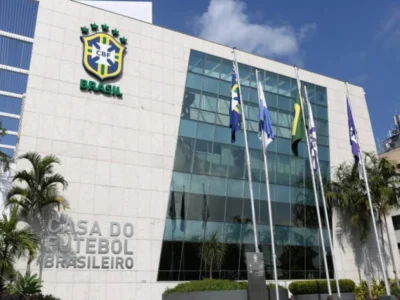 Apito amigo: CBF afasta árbitros que atuaram nos jogos do Fla e do Vasco
