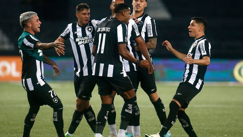 Botafogo goleia Juventude e cola no Flamengo | Créditos: Vitor Silva/Botafogo