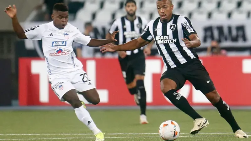 Botafogo perde para o Junior Barranquilla e estreia mal na Libertadores