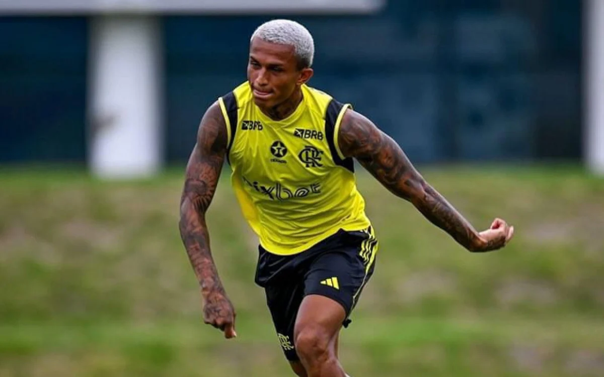 Flamengo: Wesley volta a treinar e pode jogar contra o São Paulo