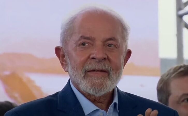 Lula anuncia investimentos para setor naval em Niterói