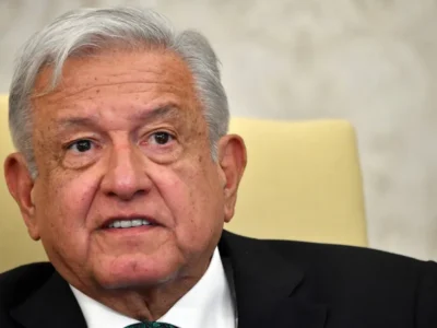 México rompe relações com Equador após invasão à embaixada